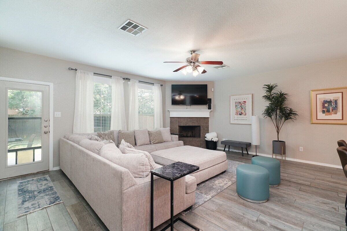 Luxury 5BR-Comfort & Convenience