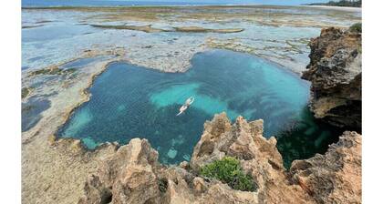 Luxury Honeymoon Cottage/Tent Tiwi Beach Kenya....