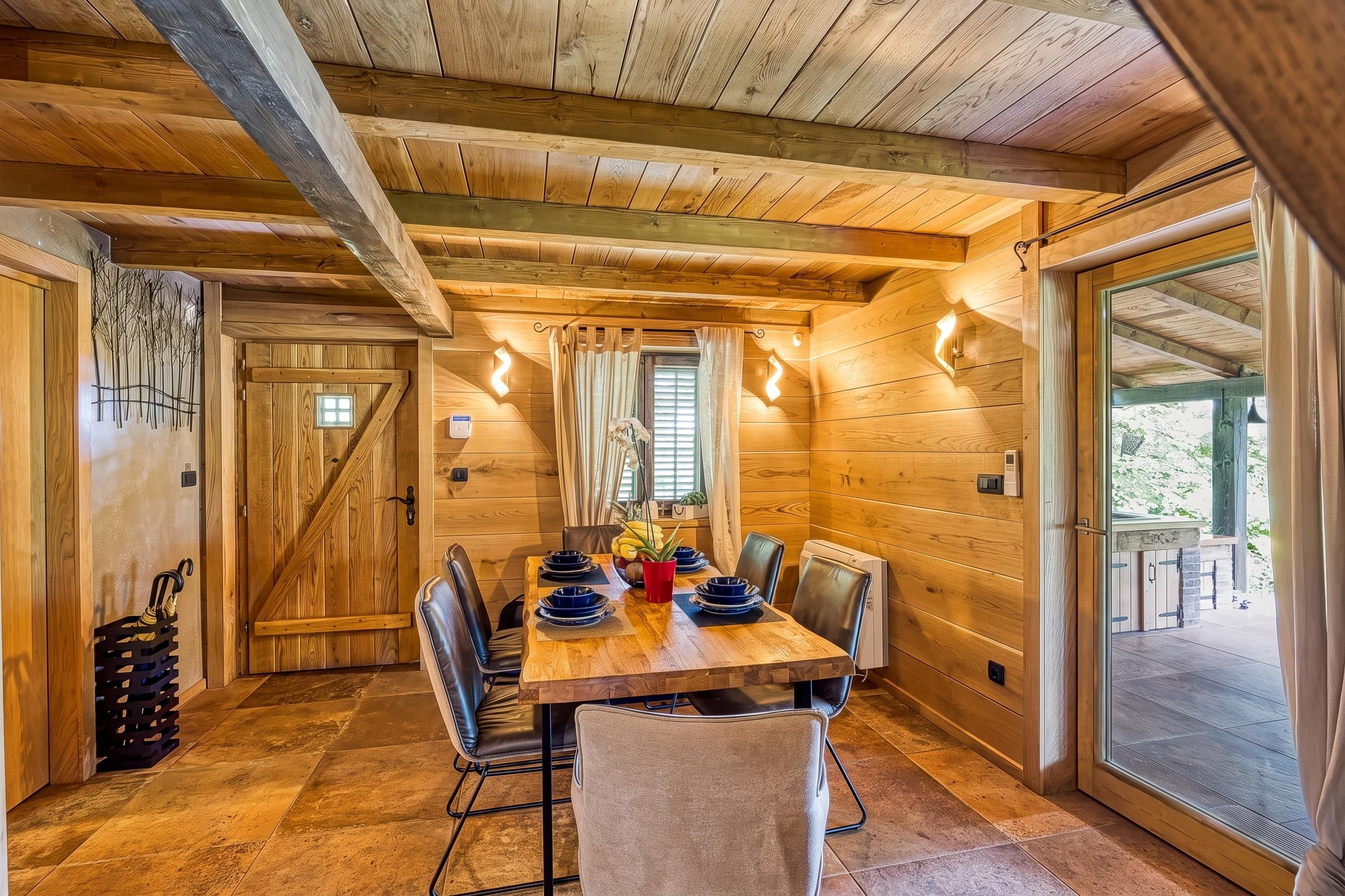 Family House, 2 Bedrooms, Fireplace (Swan River House with Sauna & Jacuzzi) | Dining
