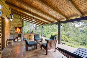 Maison familiale, plusieurs chambres (Wellness House Swan River) | Aire de pique-nique/barbecue
