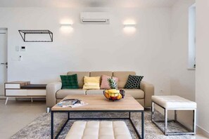 TV, DVD player, stereo