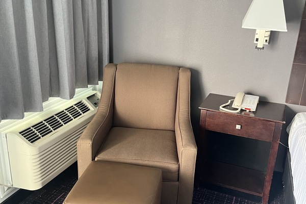 Luxury Studio Suite, 1 Bedroom, Non Smoking, City View | Egyptian cotton sheets, premium bedding, down comforters