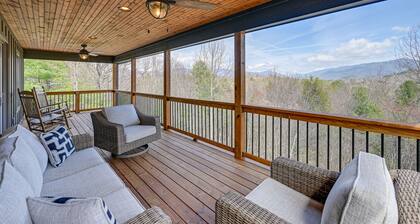Smoky Mountain Cabin Rental: Game Room, Fire Pit!