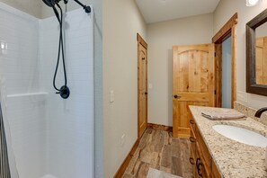 Hair dryer, towels