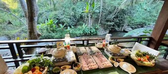 Zen Maekampong Waterfall Ryokan