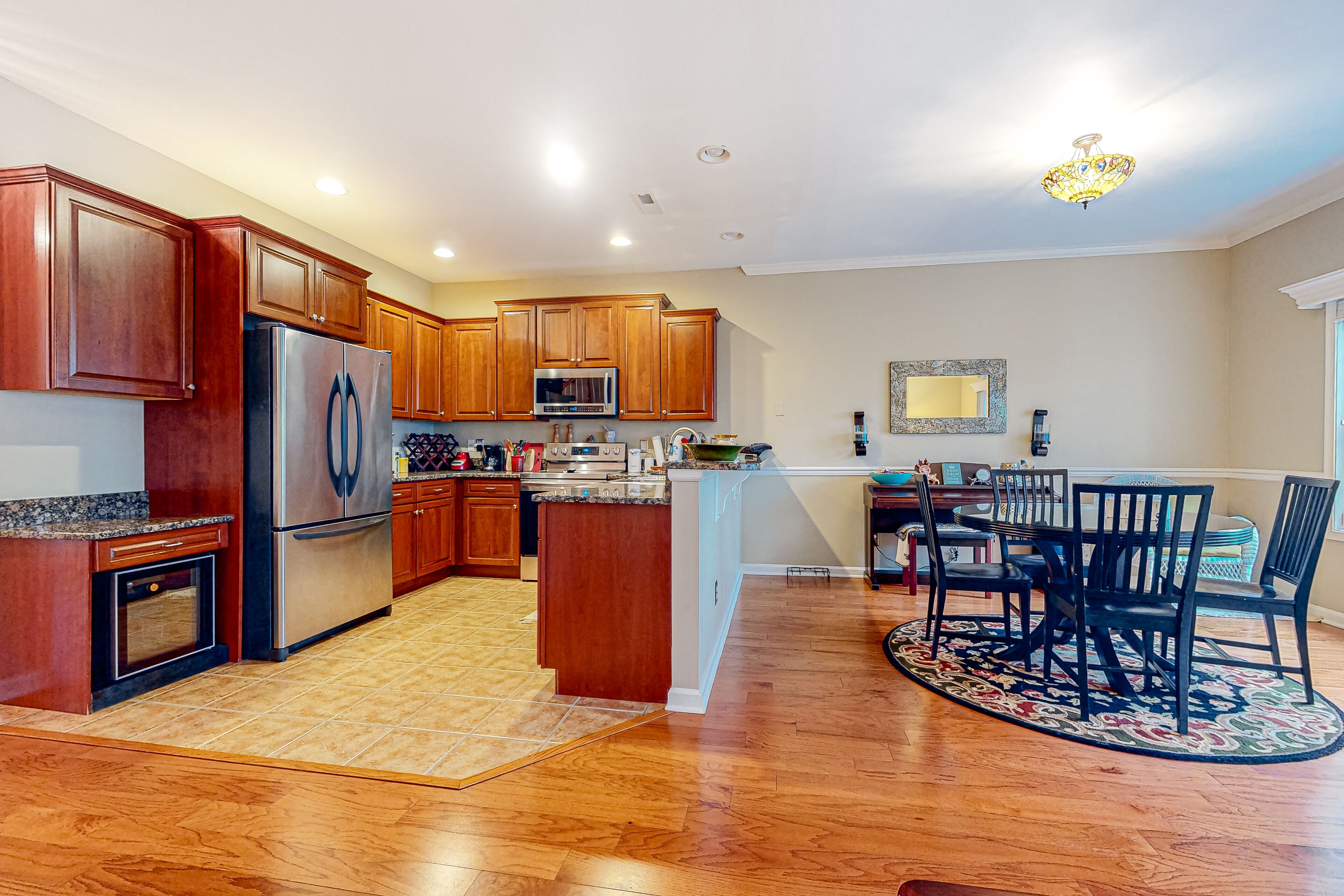 The Tides townhome with pond-front balcony, screened patio, & pool - dogs OK