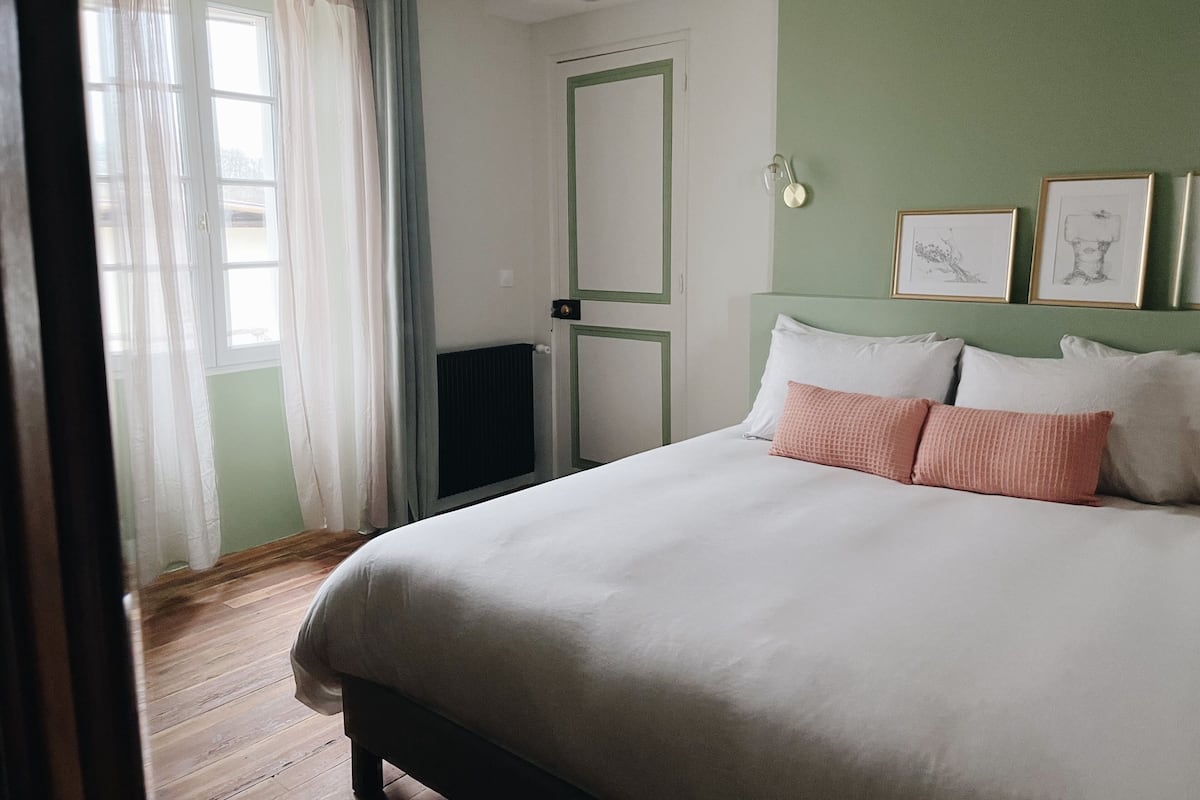 Comfort Room | 1 bedroom, premium bedding, down duvets, pillow-top beds