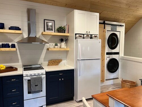 Almost Nashville 
Brand NEW studio apartment!