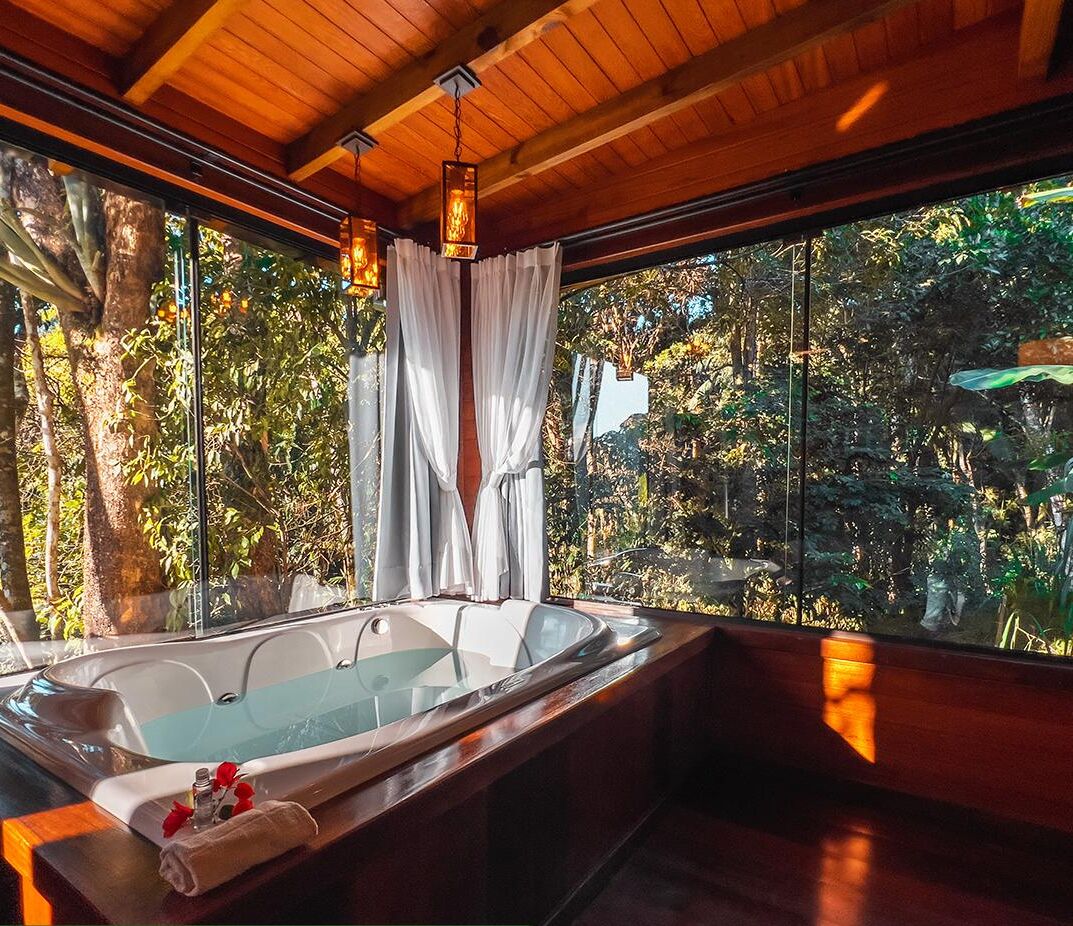 Design Chalet | Bathroom | Slippers, bidet, towels, soap