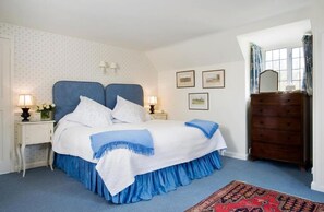 Deluxe Room, 2 Bedrooms | Individually decorated, iron/ironing board, free WiFi - The Old Manor House  (Shipston on Stour)