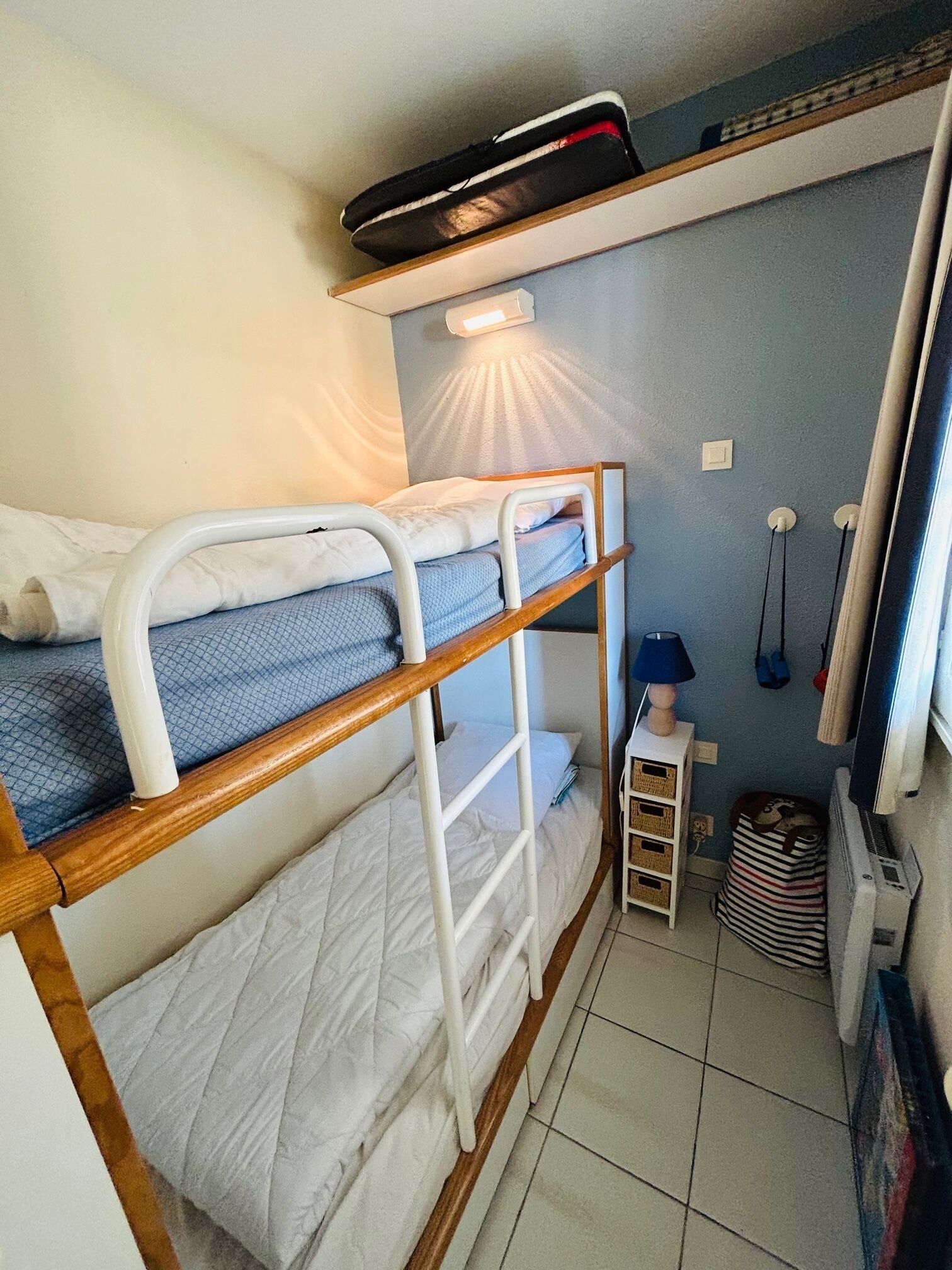 Apartment for 6 people, garden and port view