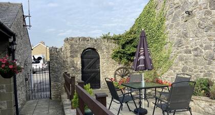 Farmyard Inn Youlgreave