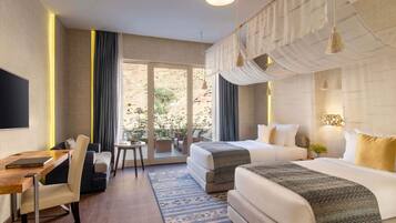 Canyon Deluxe Room, 2 Twin Beds | Mountain view