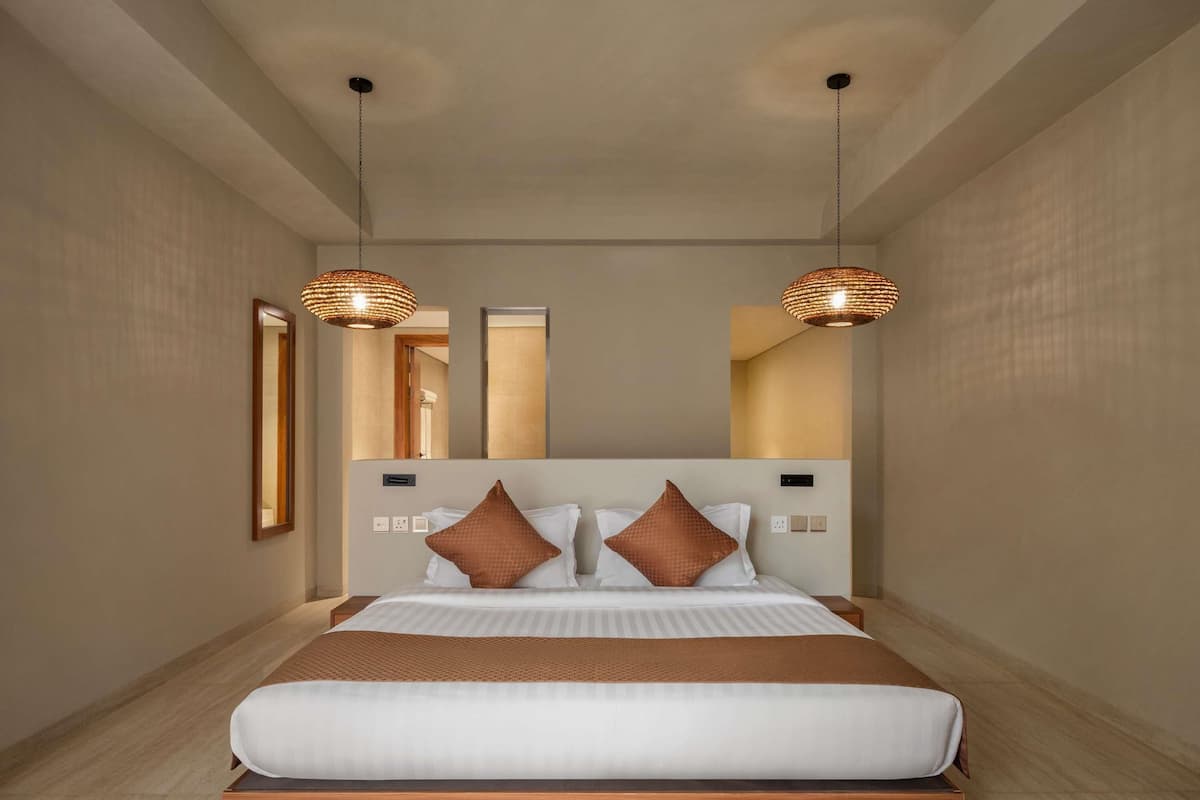 Skyline Executive Room