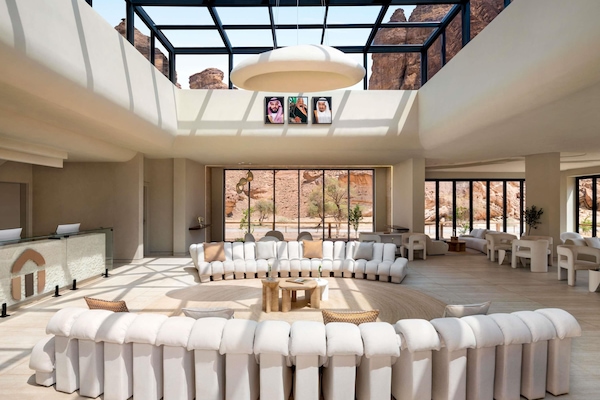 Coin salon dans le hall