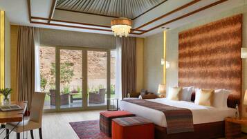 Palm Garden Villa | Minibar, in-room safe, individually decorated, individually furnished