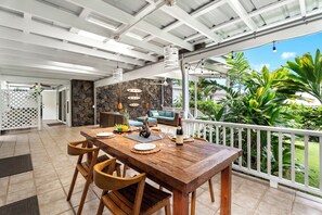Outdoor dining