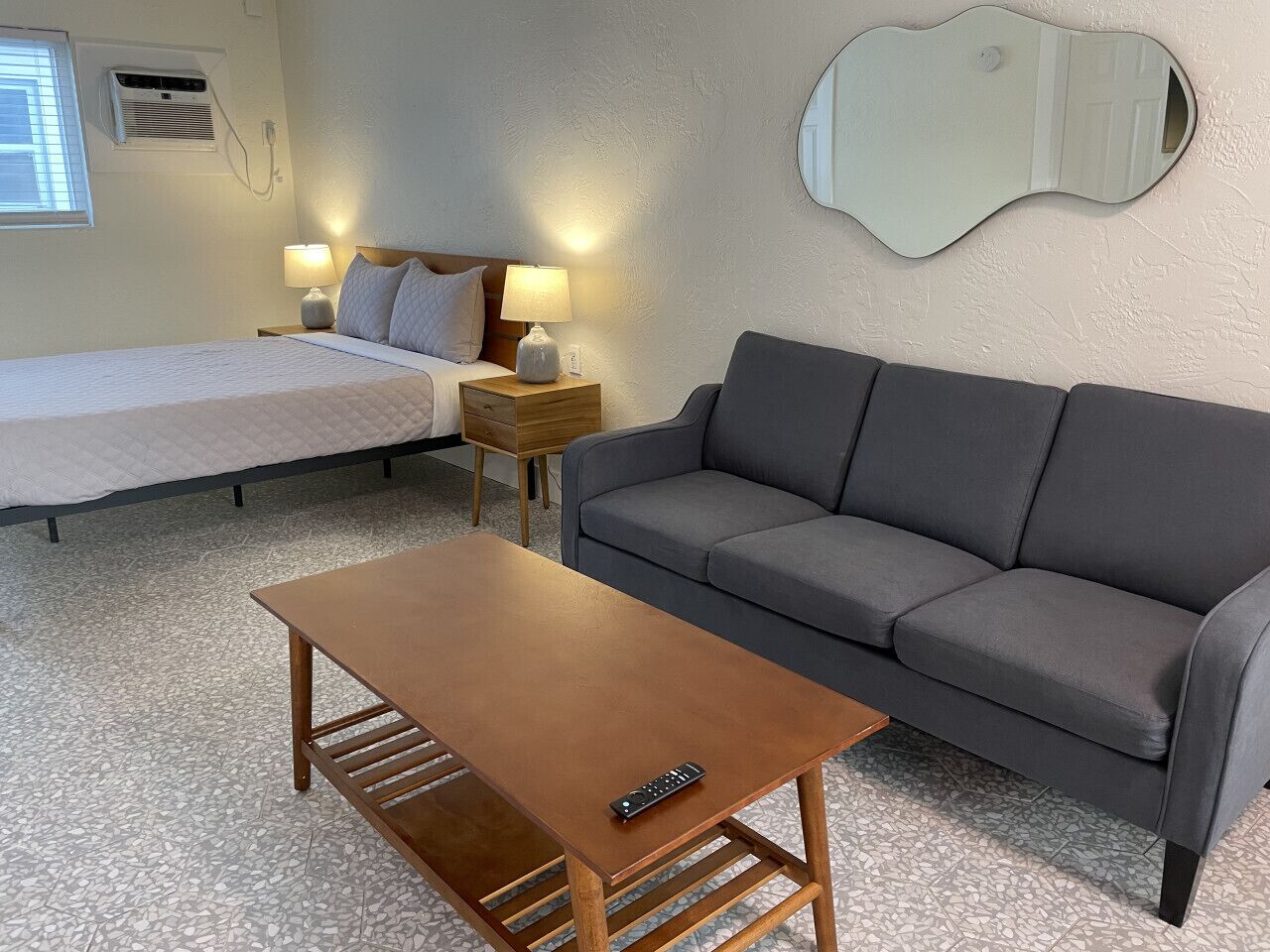 1 bedroom, iron/ironing board, WiFi