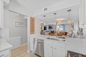 Fridge, microwave, oven, stovetop - Kokamo Cabana 5317-Only 500ft to Beach-Sleeps 4 (Panama City Beach)