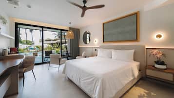 Quarto casal luxo | 1 quarto, cofres nos quartos, cortinas blackout