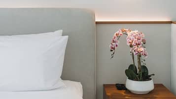 Dobbeltrom – deluxe | 1 soverom, safe på rommet, blendingsgardiner og strykejern/-brett