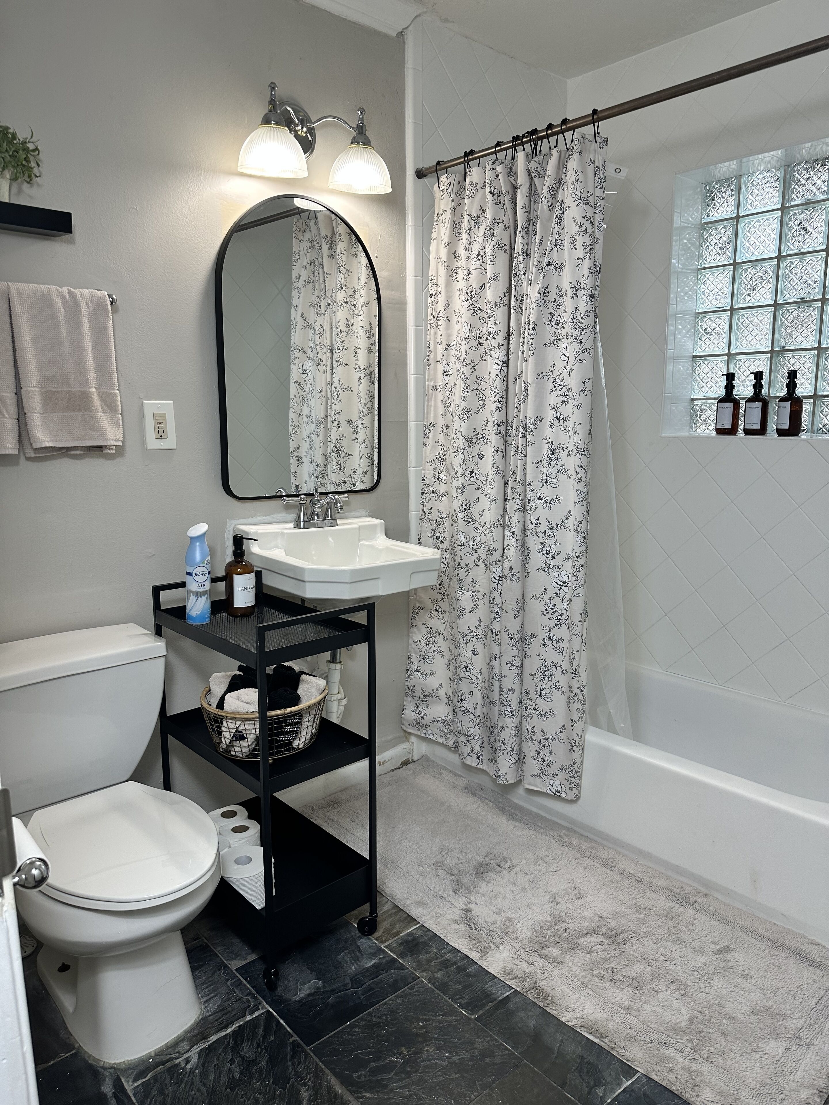 The Montrose Mansionette