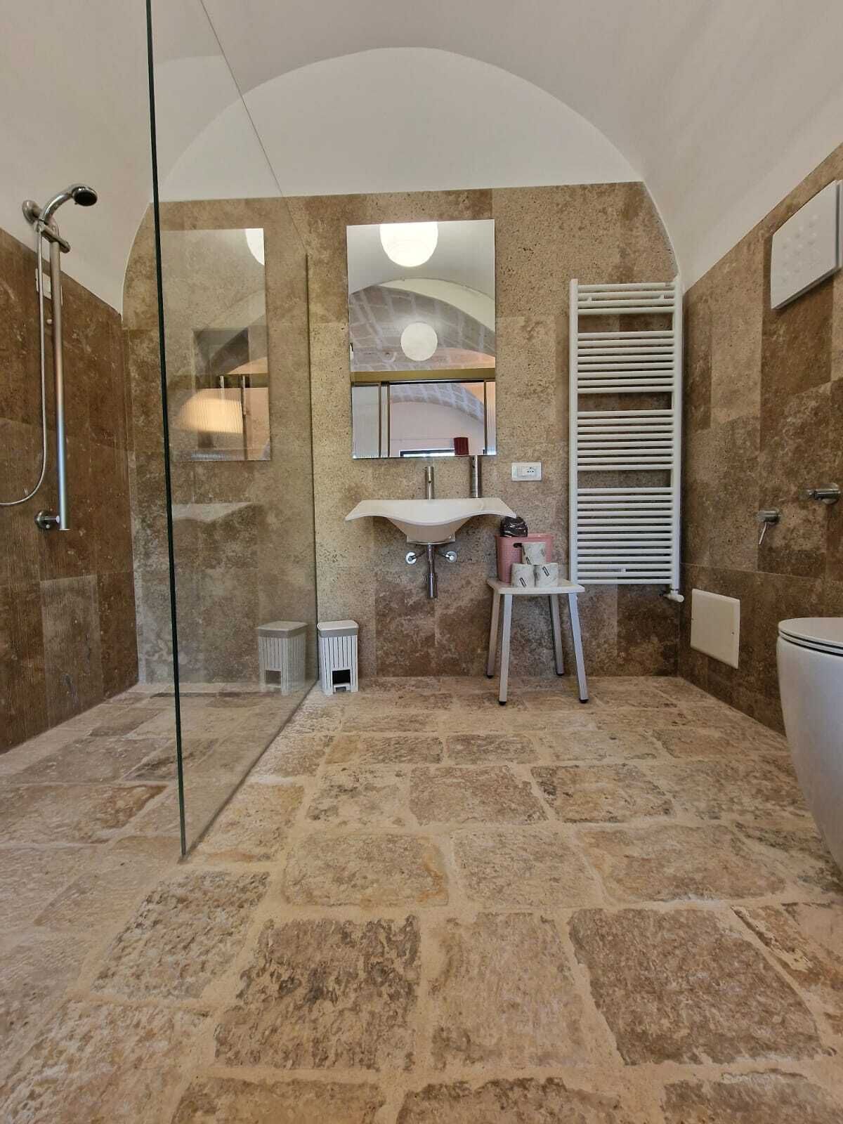 Shower, rainfall showerhead, hair dryer, slippers