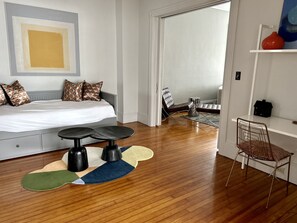 2 bedrooms, desk, free WiFi, bed sheets