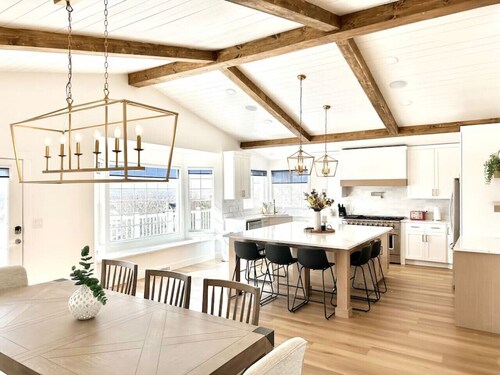 Luxury Retreat with Spectacular Views
