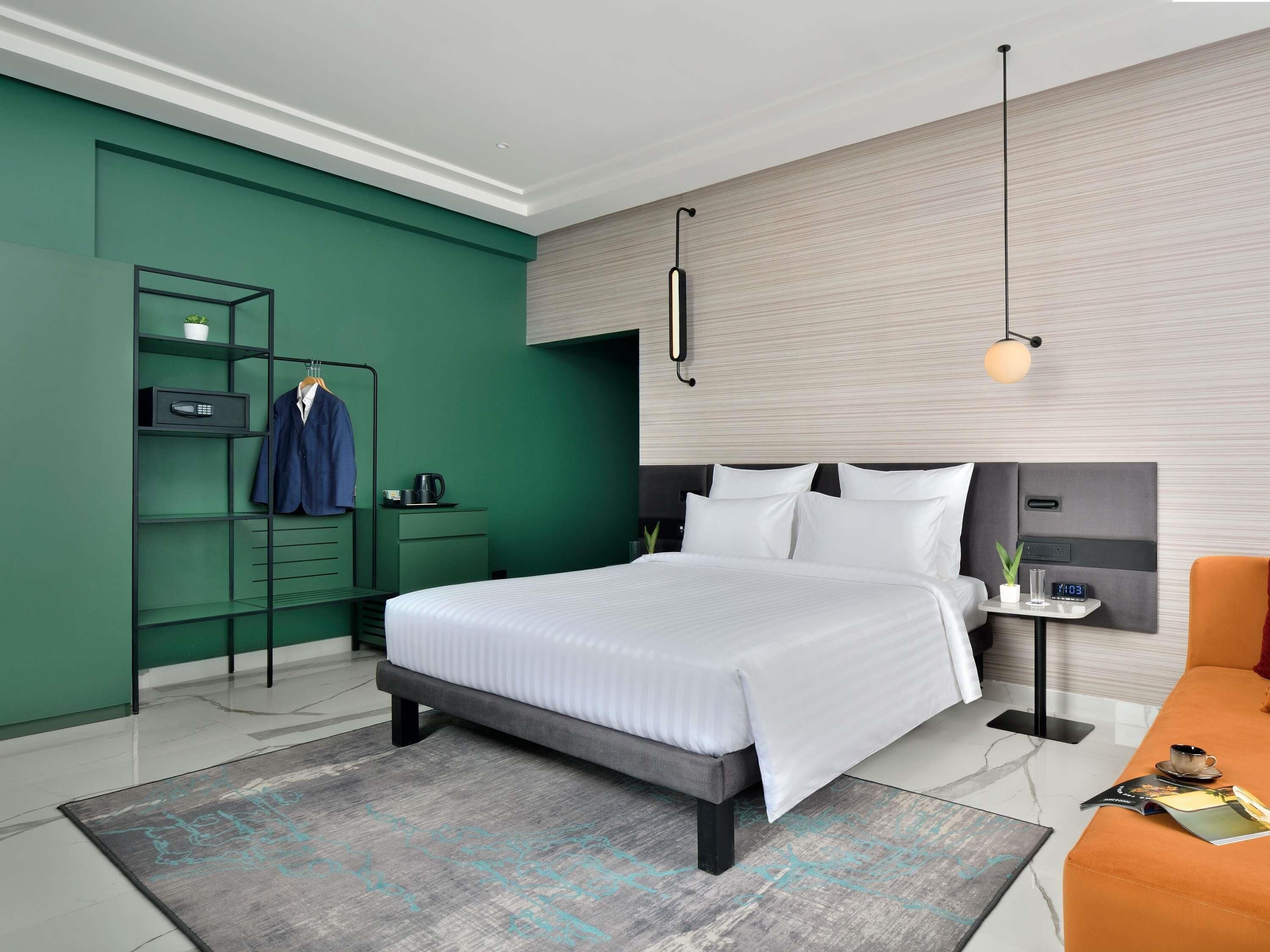 Junior Suite, 1 Double Bed with Sofa bed (Cazri View) | Egyptian cotton sheets, premium bedding, down comforters