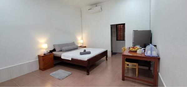 1 bedroom, WiFi - Local Khmer House Located 10 Minutes Away from Angkor Wat (Siem Reap)