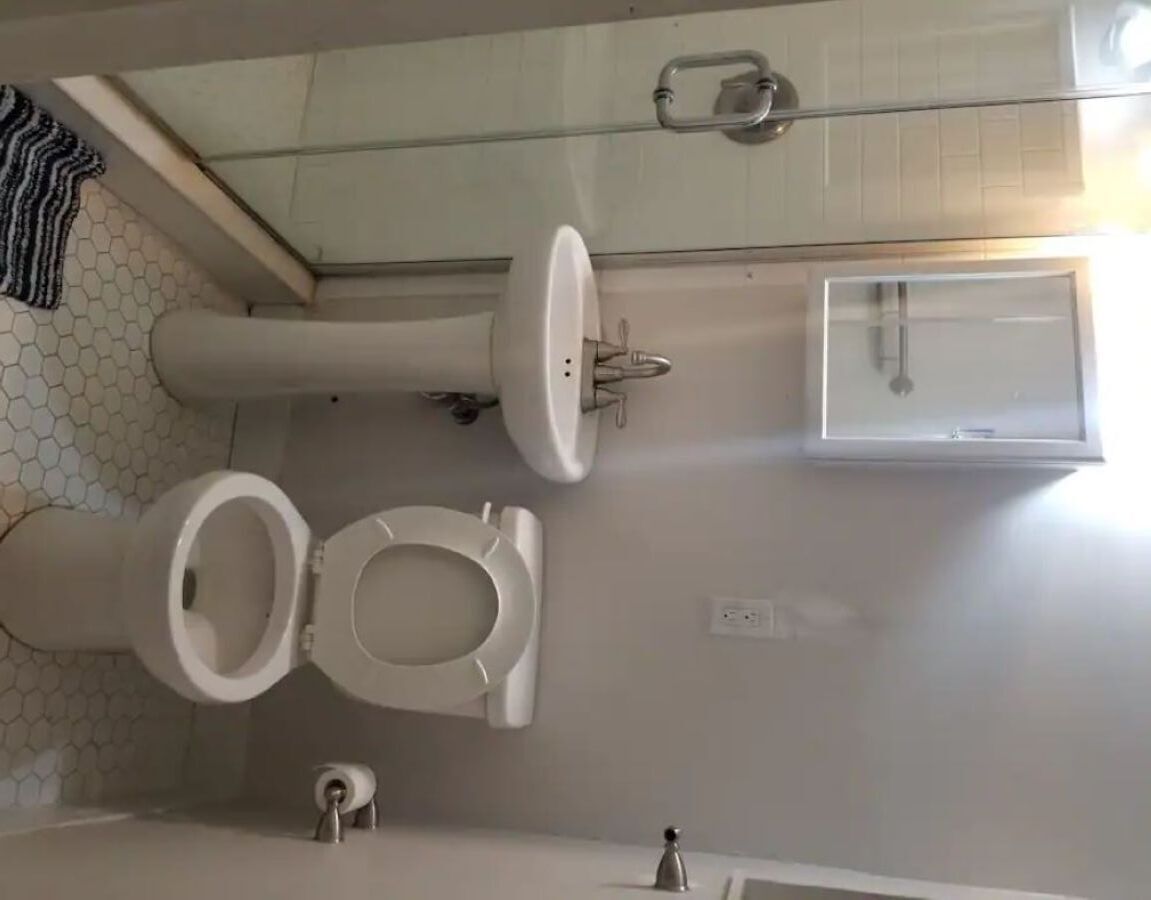 Perfect 1 bedroom/ 1 bathroom near the beach 🌊