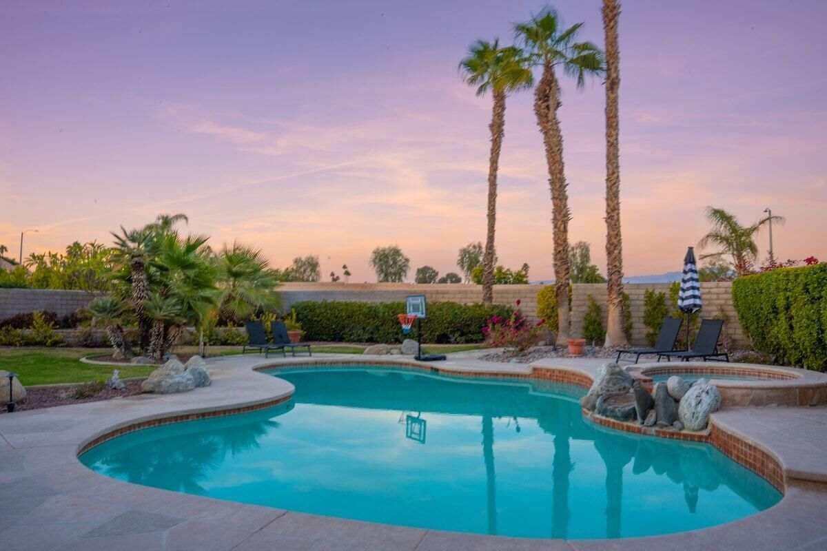 Palmeras- Pool, Views, Game Room