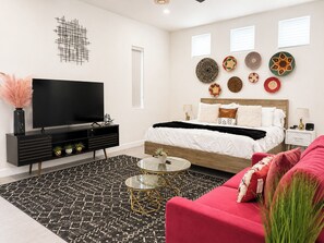 3 chambres, fer et planche à repasser, Wi-Fi gratuit, draps fournis