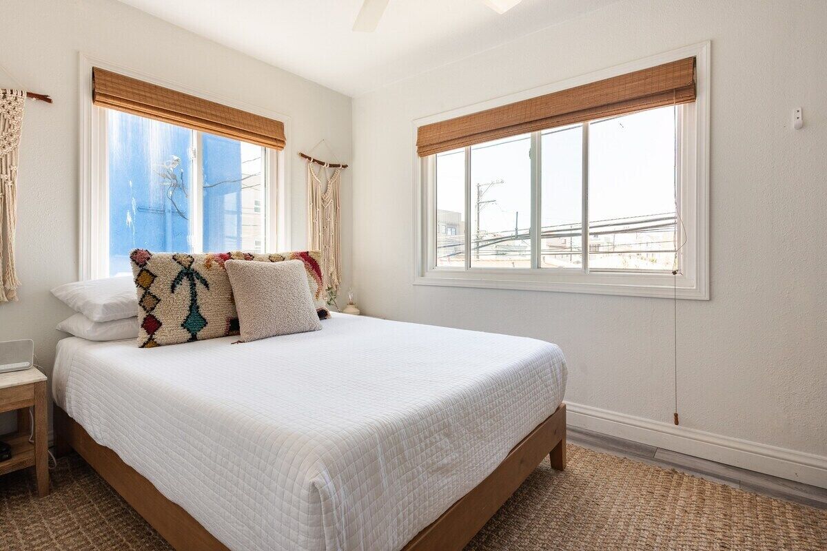 1 chambre, fer et planche à repasser, Wi-Fi gratuit, draps fournis