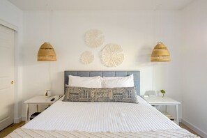 3 bedrooms, iron/ironing board, free WiFi, bed sheets - Carranza Cove — Private Pool, LIC #221952 (La Quinta)