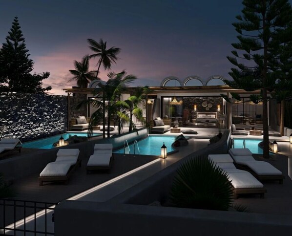 Outdoor pool, a heated pool