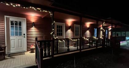 5 Bed / 3 bath Apt Near Jiminy Peak Berkshires