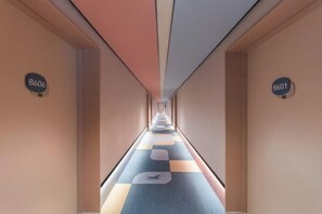 Interior - Hanting Shanghai Dabaishu Subway Station Hotel (Shanghai)