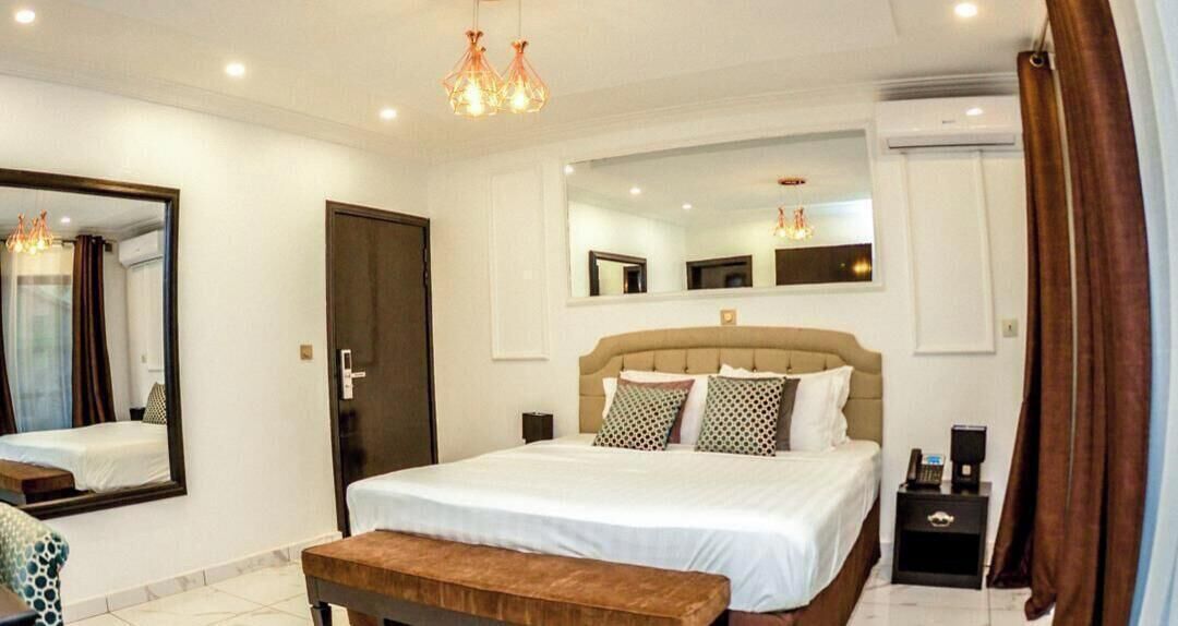 In-room safe, iron/ironing board, free WiFi
