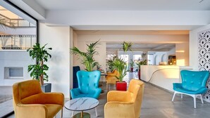 Lobby - Hollywood Inn (Rhodes)