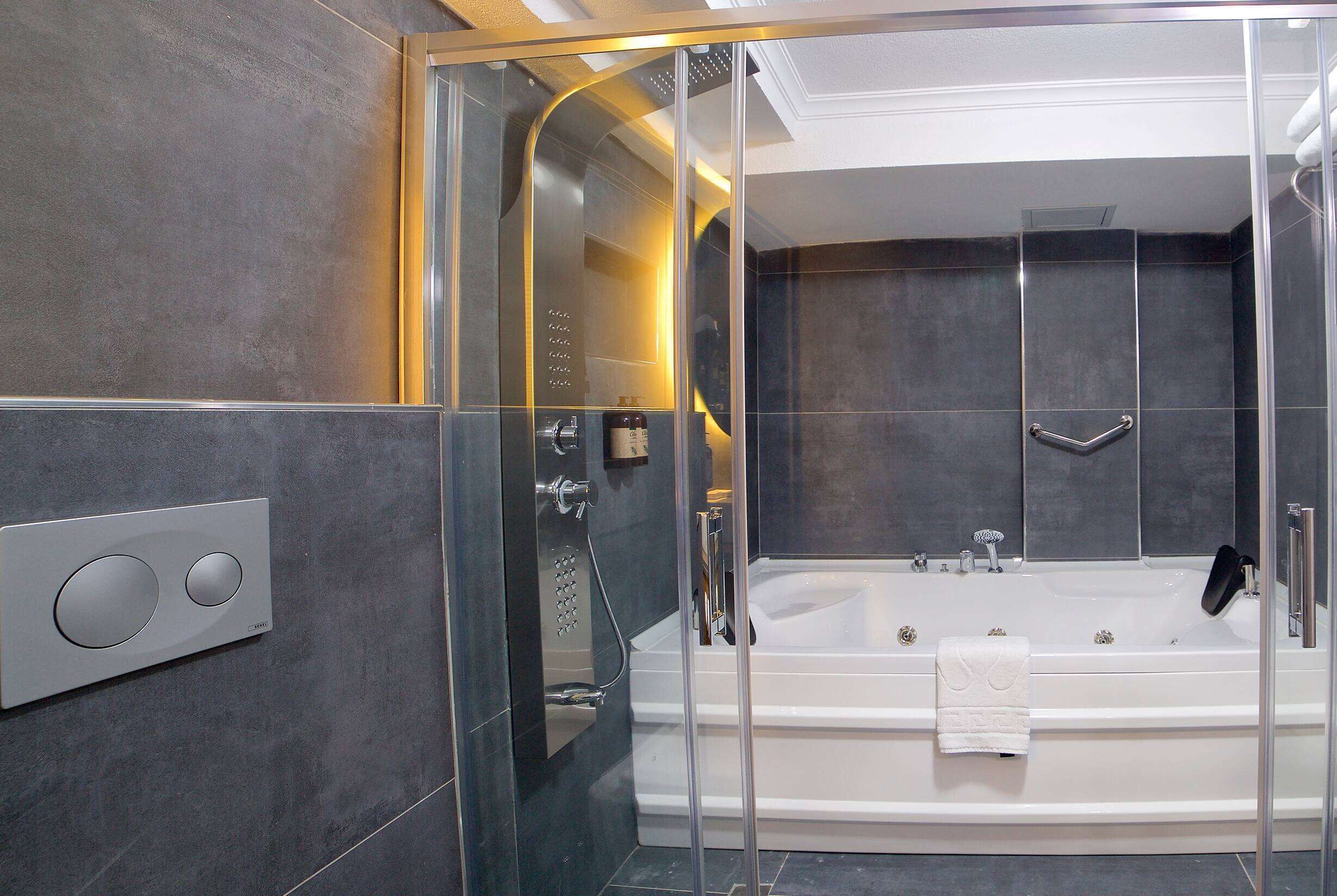 Foto - Days Inn by Wyndham Istanbul Arnavutkoy