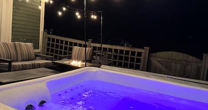 Your peaceful getaway near Cornell, Cayuga Lake, and Ithaca—central to everything, yet wonderfully relaxing.