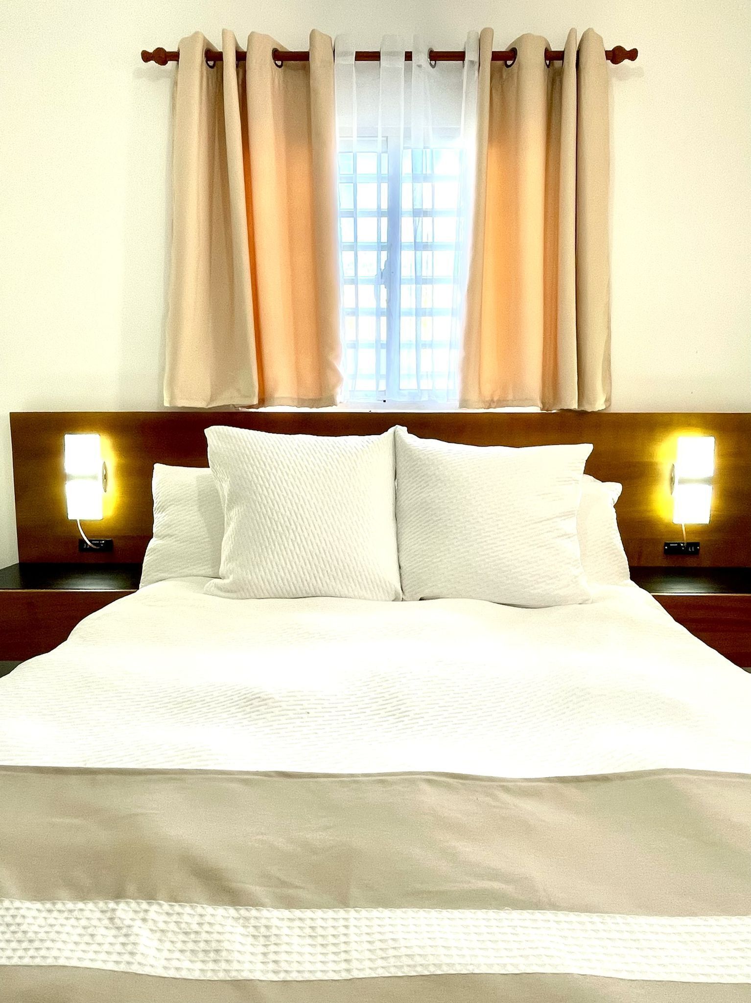 3 bedrooms, WiFi, bed sheets