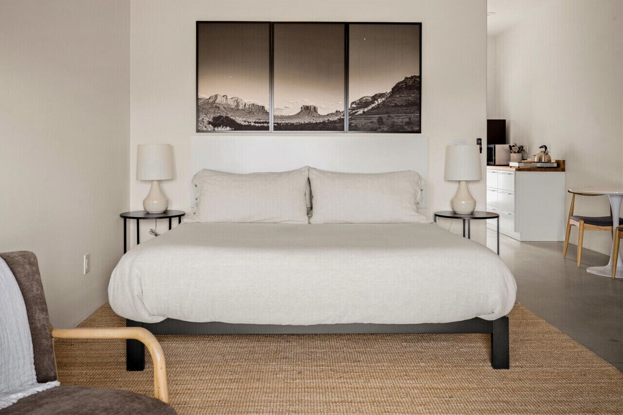 Modern Desert Retreat at Penumbra · Suite 4