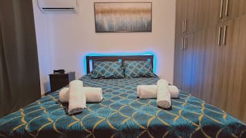 1 chambre, fer et planche à repasser, Wi-Fi gratuit, draps fournis