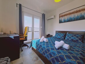 1 chambre, fer et planche à repasser, Wi-Fi gratuit, draps fournis