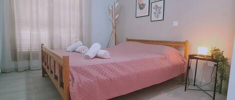 2 habitaciones, tabla de planchar con plancha y wifi gratis