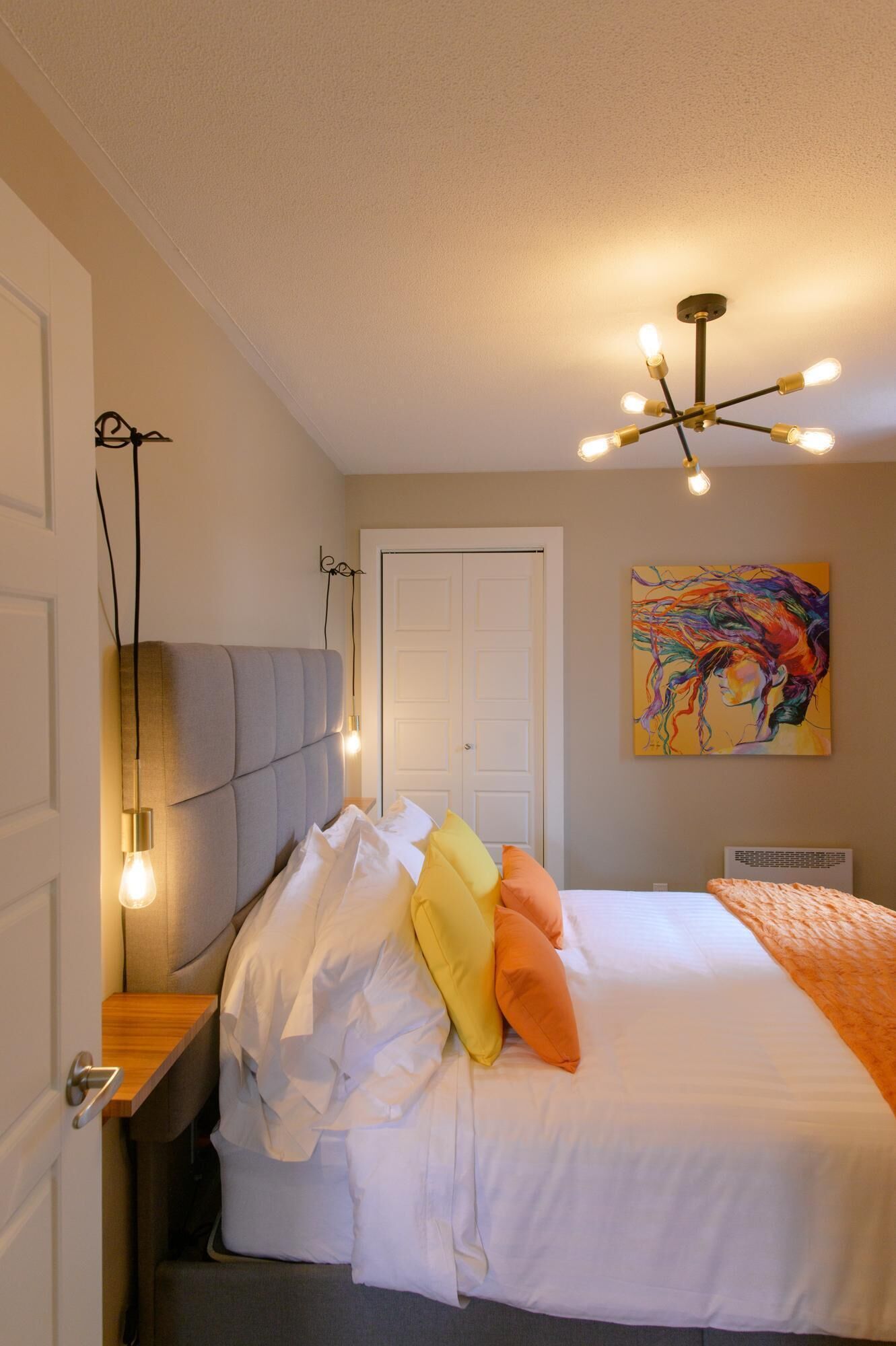 Suite avec chambre fermée + divan-lit (Le Court-toit)