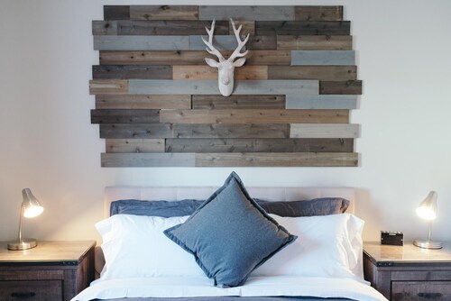 Two-bedroom flat with sofa bed near the Parc Botanique  (Le Contemporain)